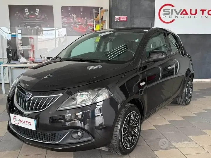 Lancia Ypsilon 2023 photo 3