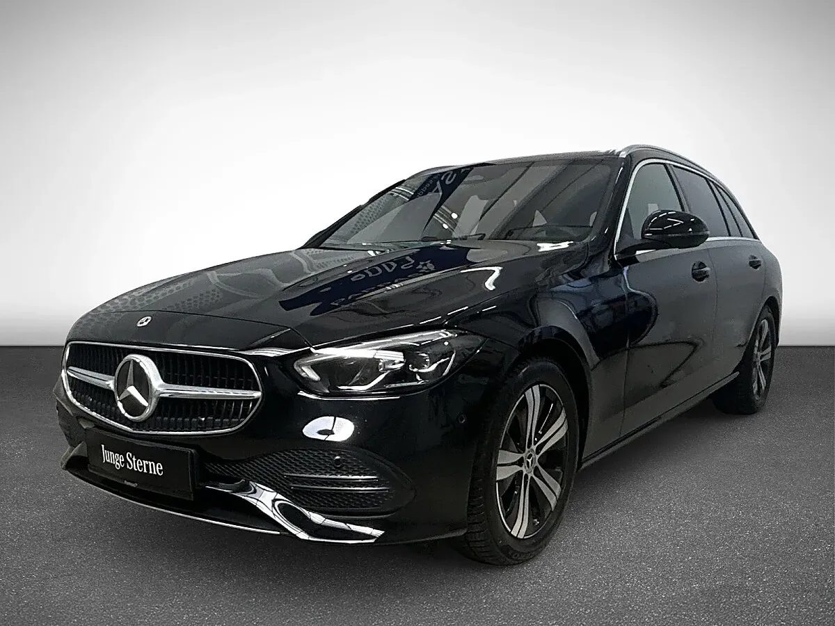 Mercedes-Benz C-Class 2025 photo 2