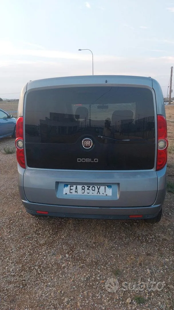 Fiat Doblo 2010 photo 4
