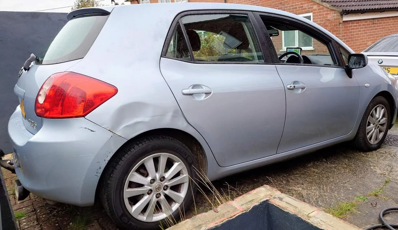 Toyota Auris 2007 photo 3