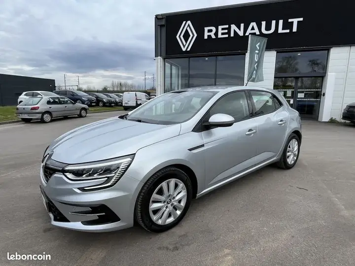Renault Megane 2022 photo 2