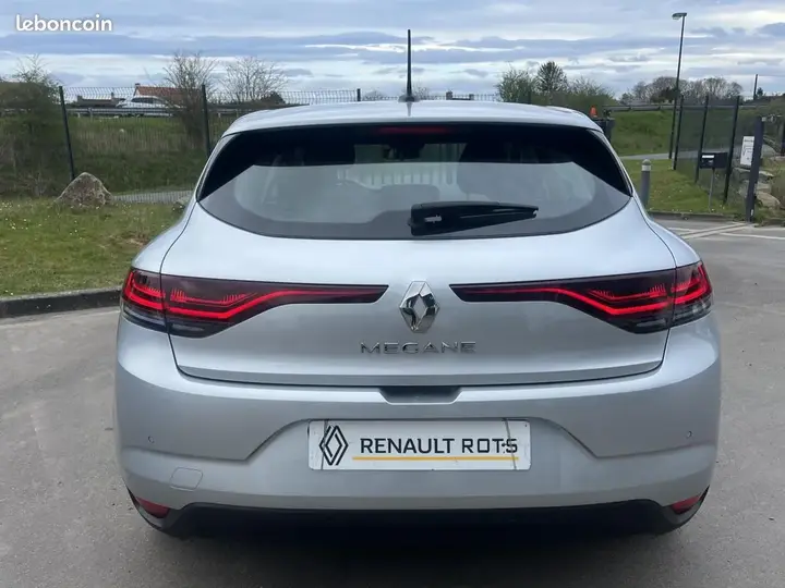 Renault Megane 2022 photo 4