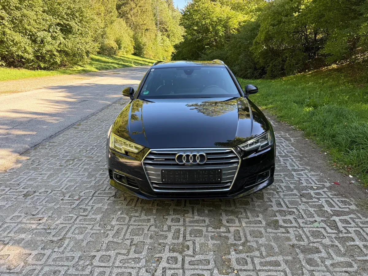 Audi A4 2018 photo 3