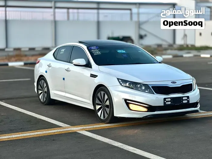 Kia Optima 2012 photo 2