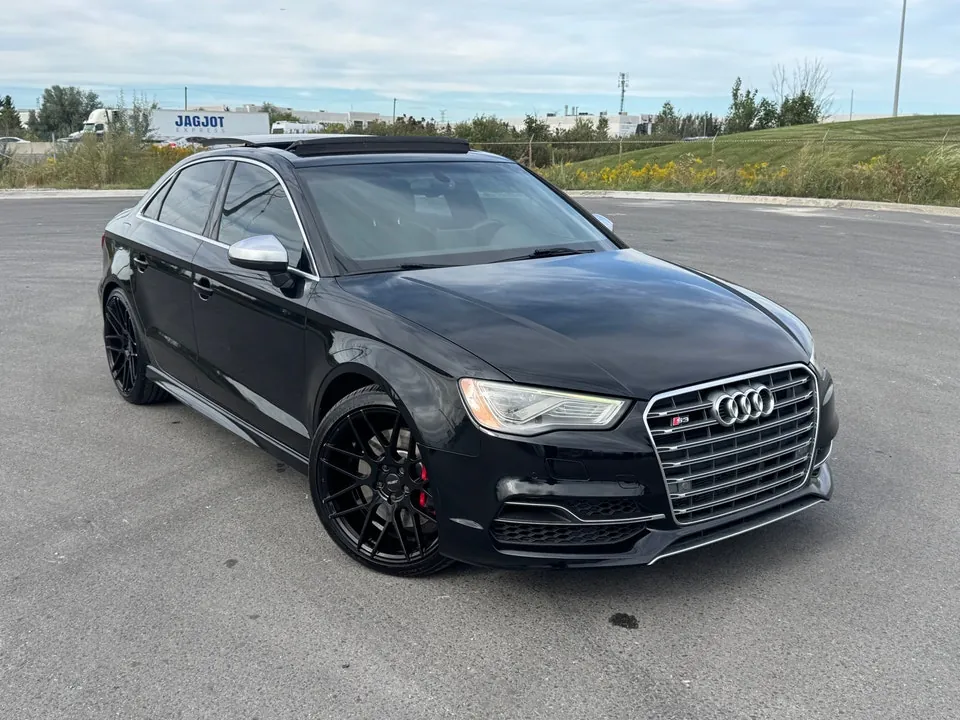 Audi S3 2015 photo 2