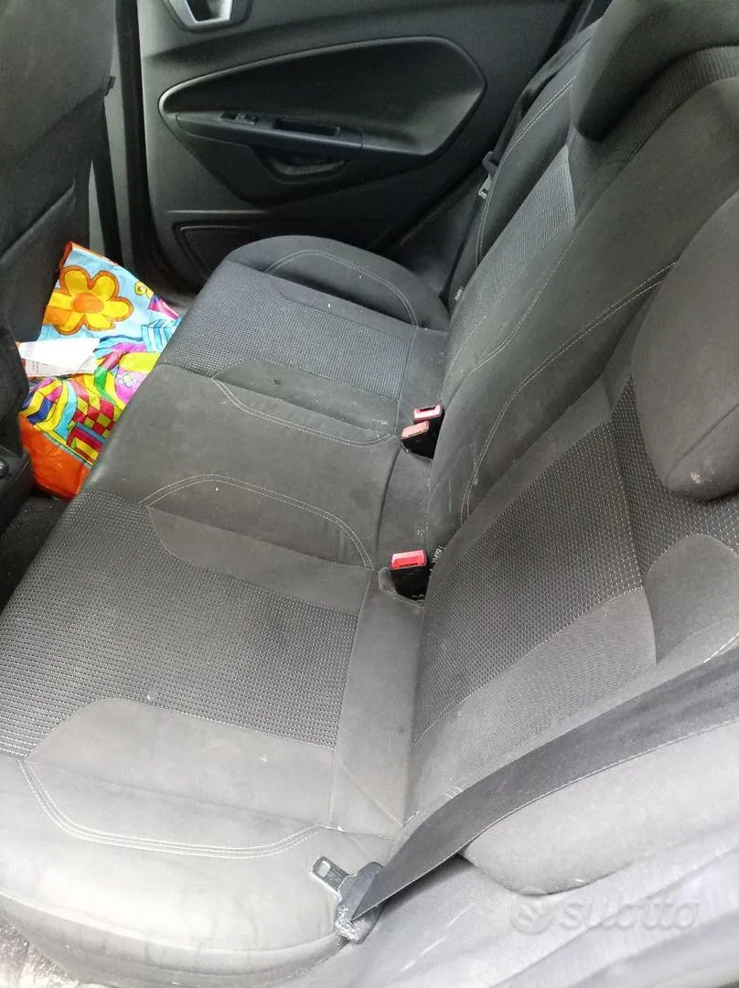 Ford Fiesta 2015 photo 4