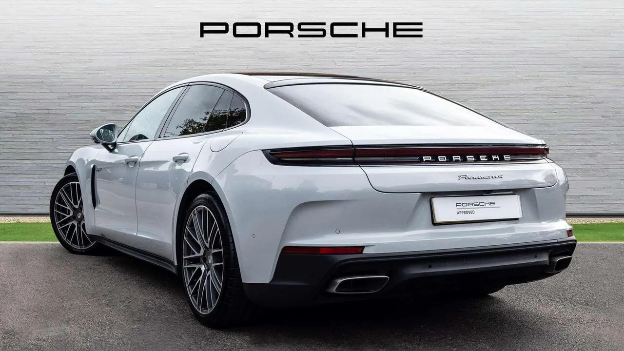 Porsche Panamera 2025 photo 4