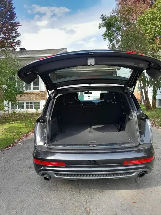 Audi Q7 2012 photo 4