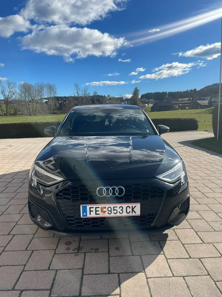 Audi A3 2021 photo 2