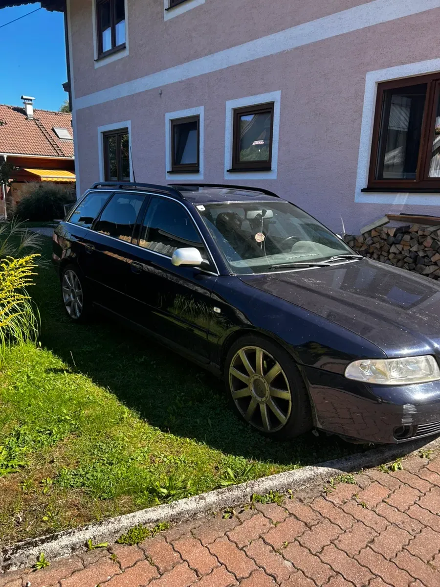 Audi A4 1998 photo 2