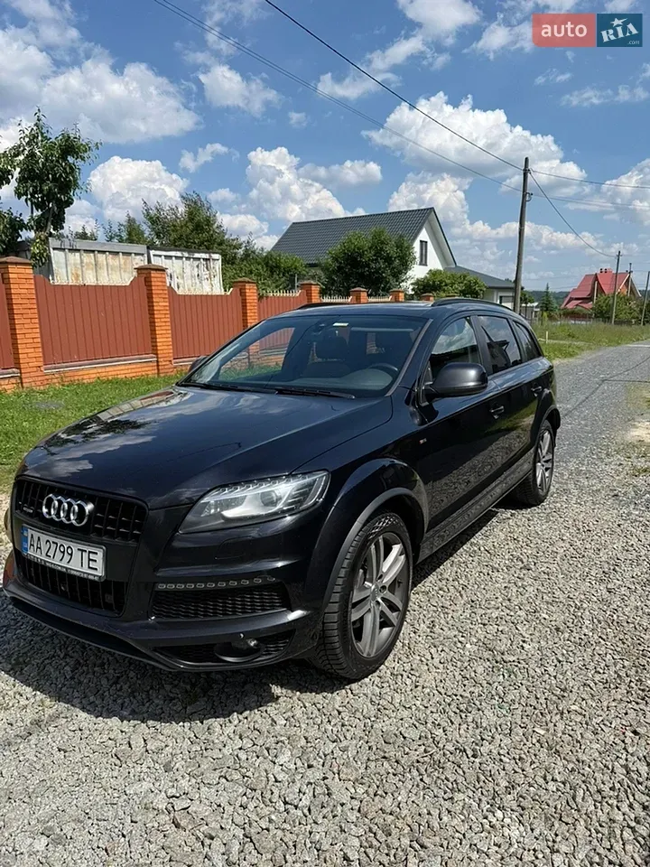 Audi Q7 2013 photo 5