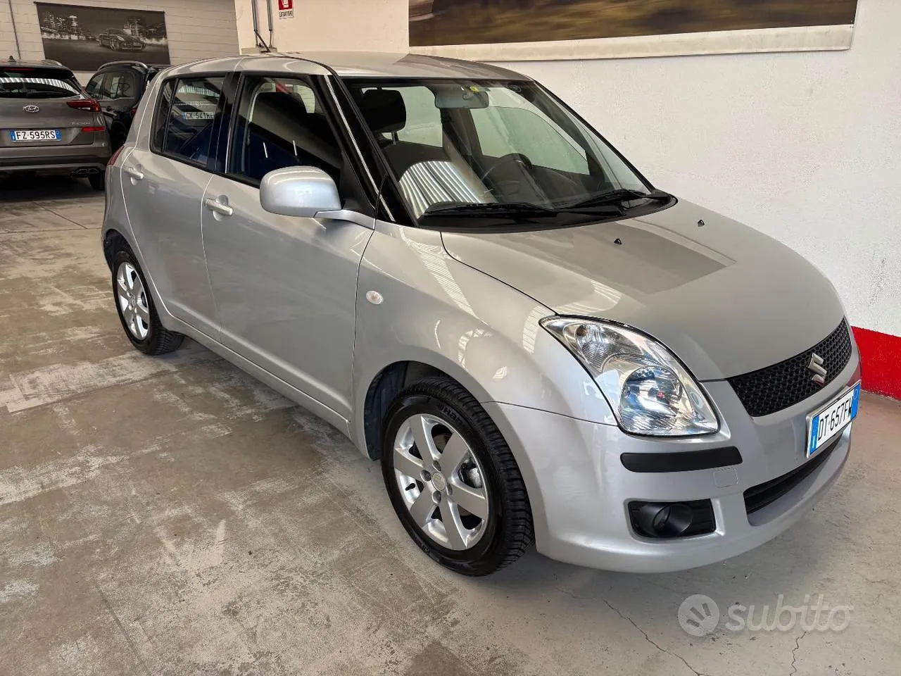 Suzuki Swift 2009 photo 5