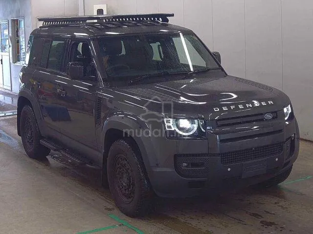 Land Rover Defender 110