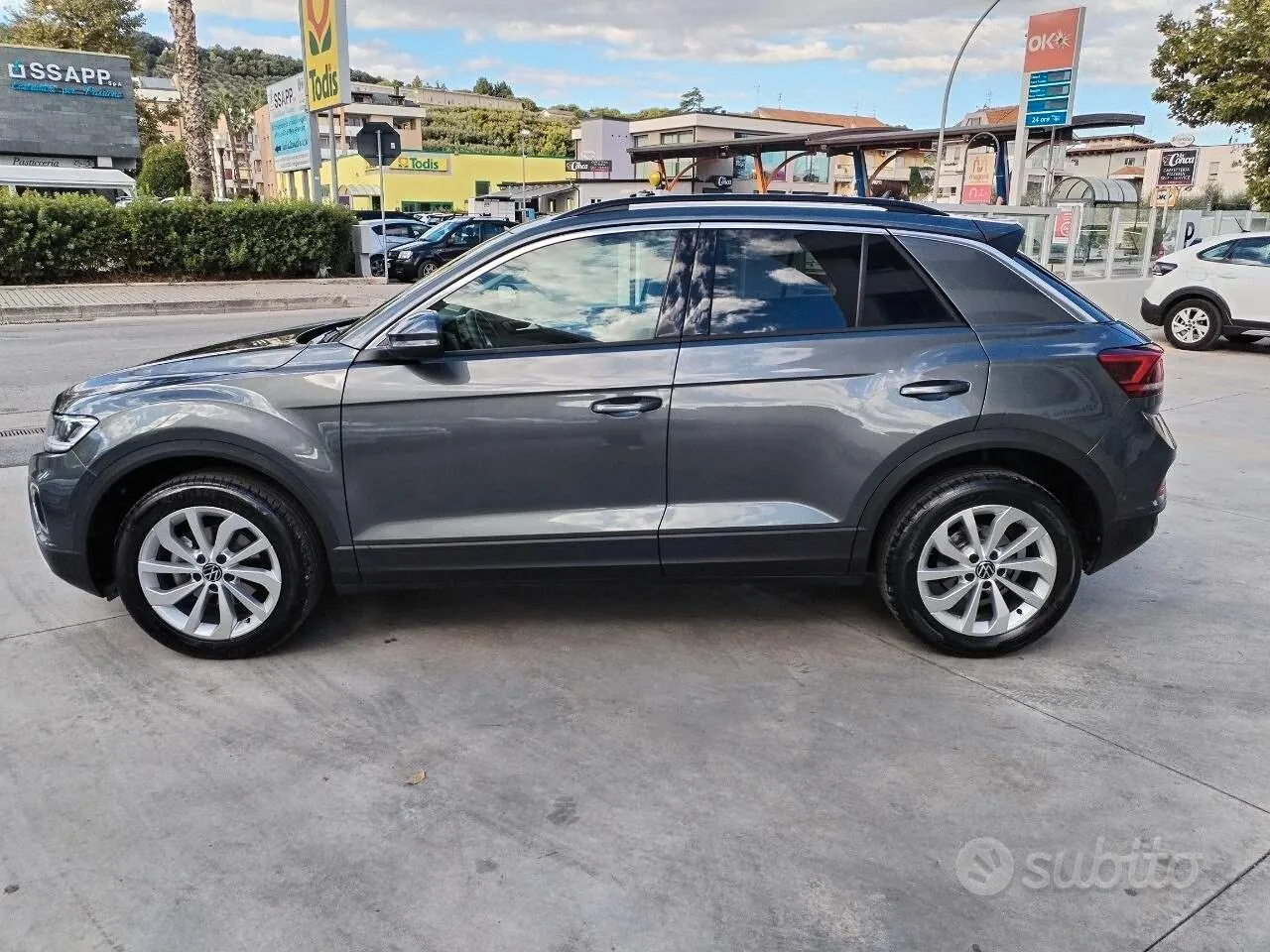 Volkswagen T-Roc 2024 photo 4