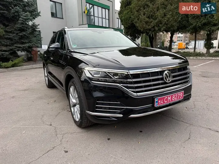 Volkswagen Touareg