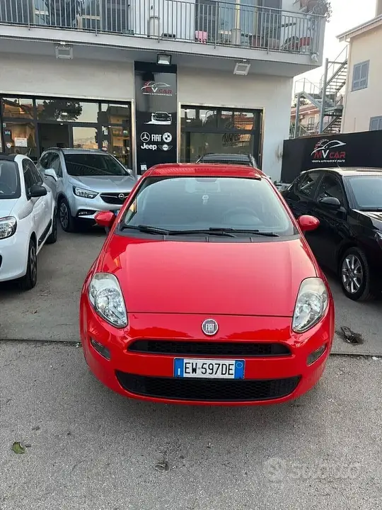 Fiat Punto 2014 photo 2