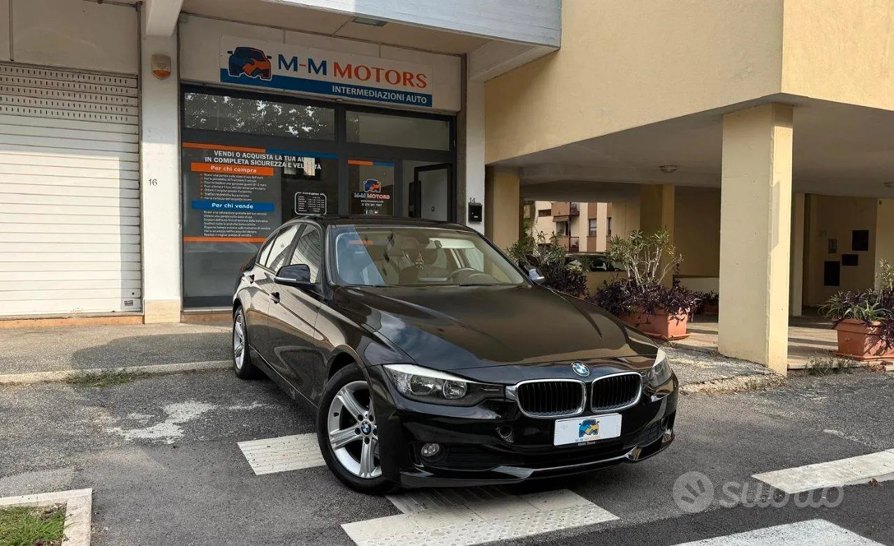 BMW 318D 2013 photo 3