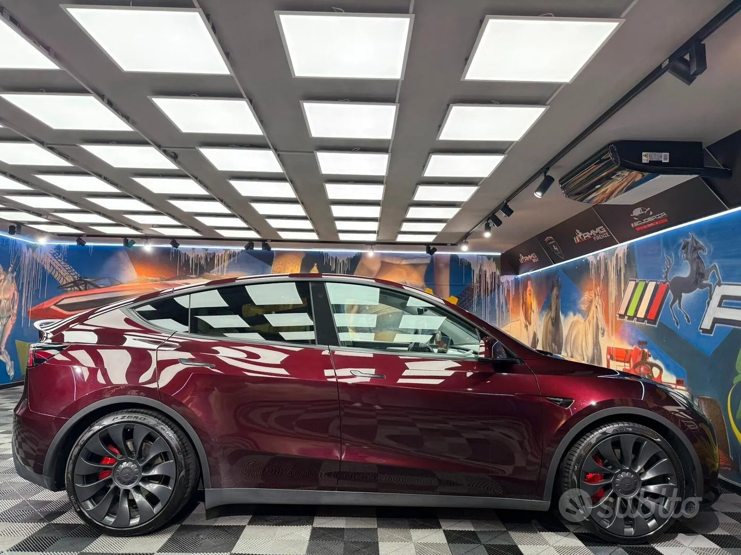 Tesla Model Y 2023 photo 4