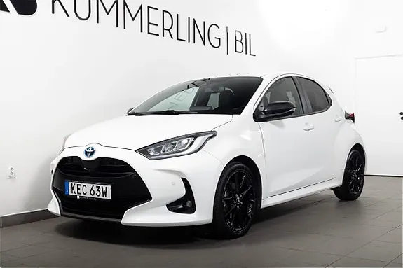 Toyota Yaris 2023 photo 2