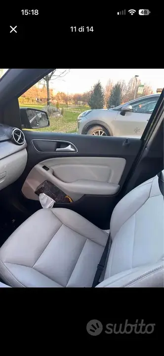 Mercedes-Benz B 200 2014 photo 2