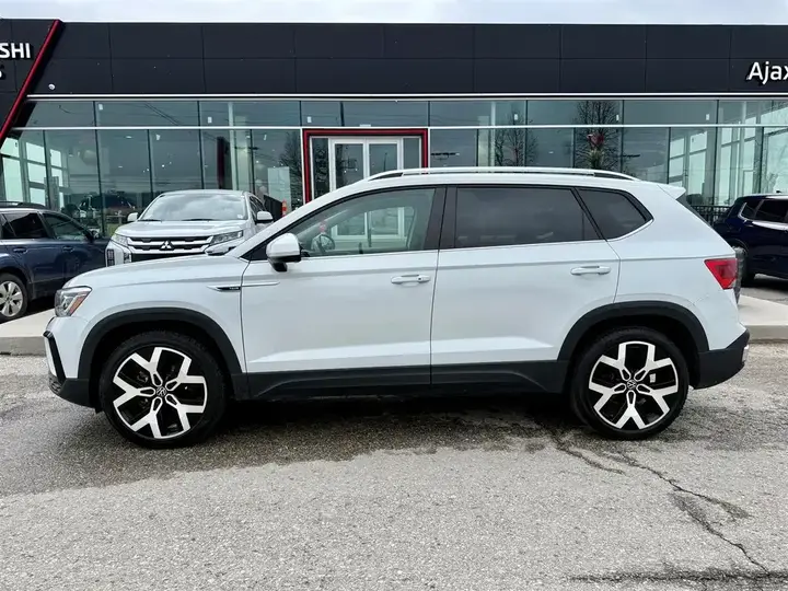 Volkswagen Taos 2022 photo 2