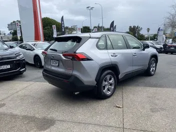 Toyota Rav4 2024 photo 3