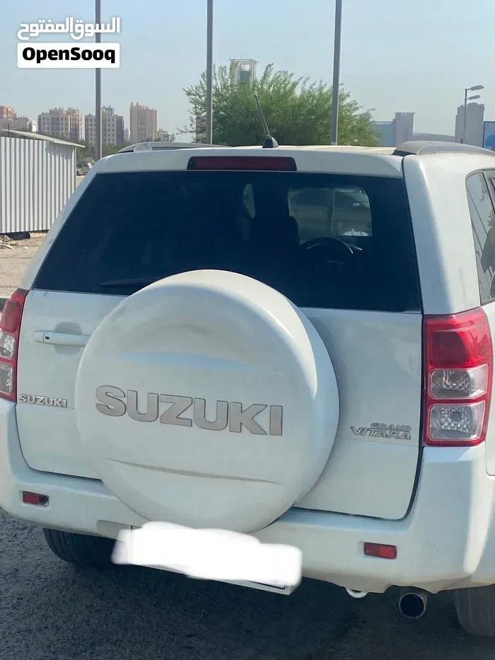 Suzuki Grand Vitara 2011 photo 4