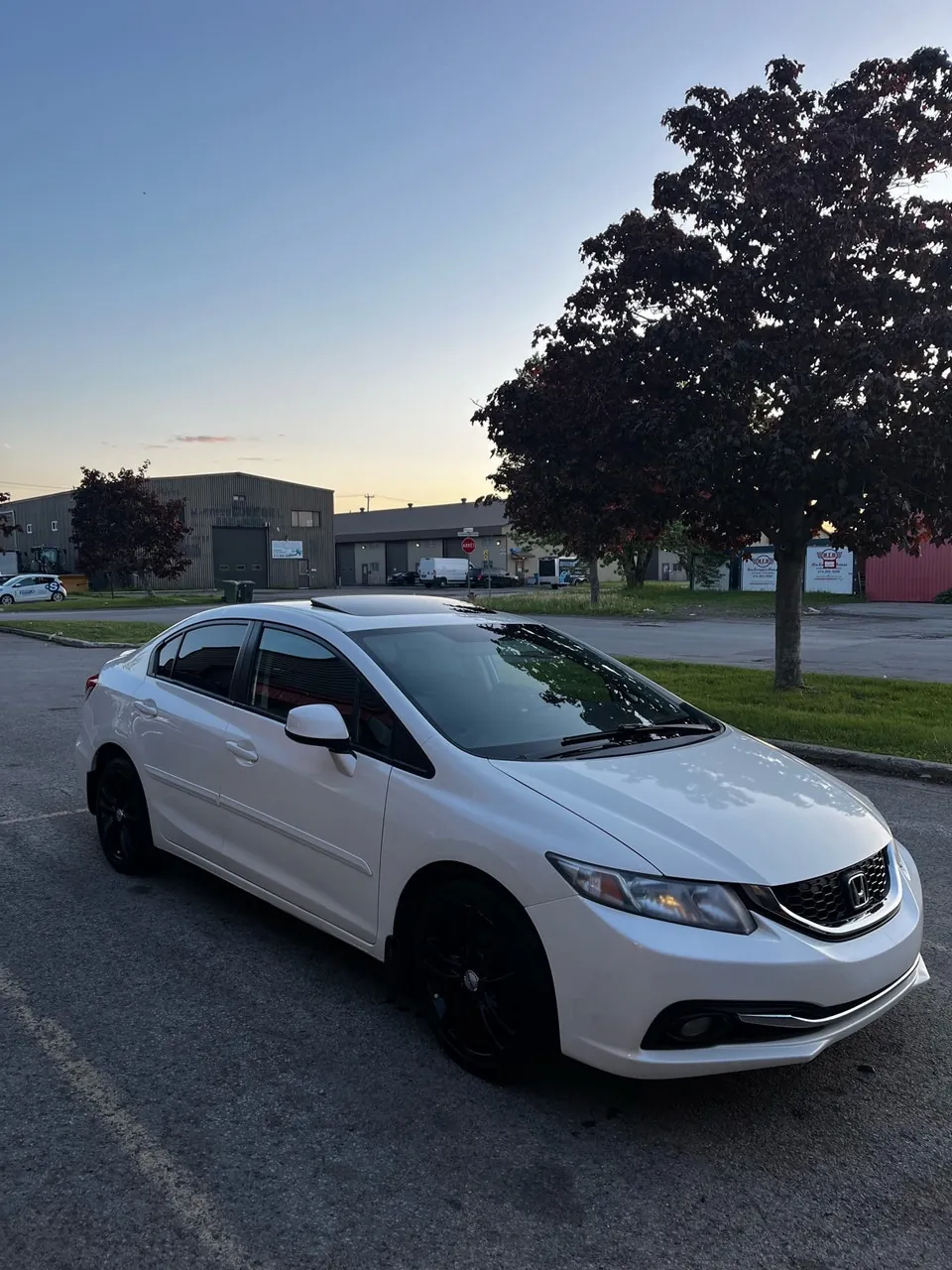Honda Civic 2013 photo 2
