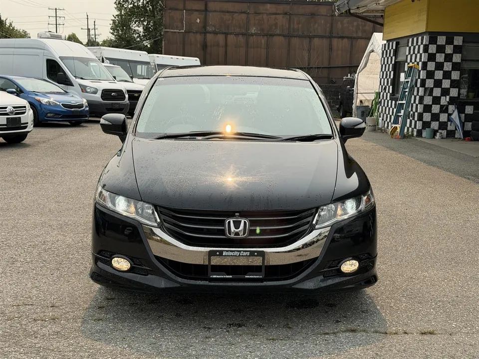 Honda Odyssey 2011 photo 2