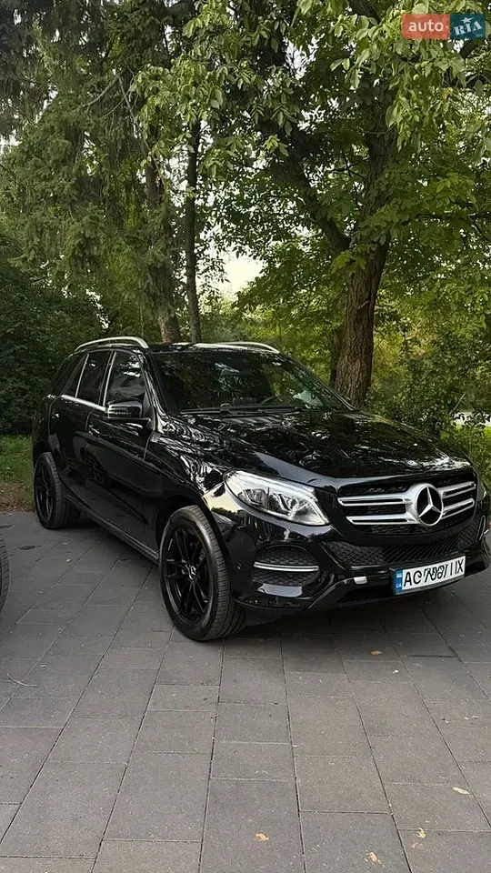 Mercedes-Benz Gle 2017 photo 2