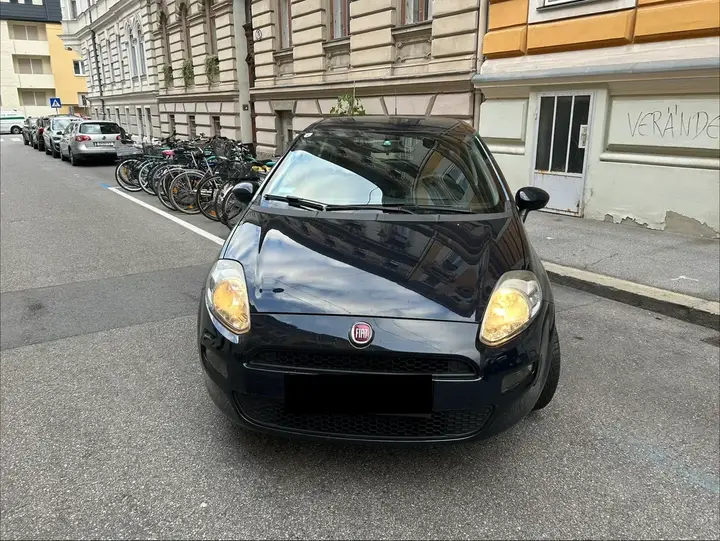 Fiat Punto 2016 photo 2