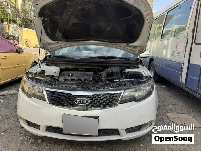 Kia Cerato 2012 photo 4