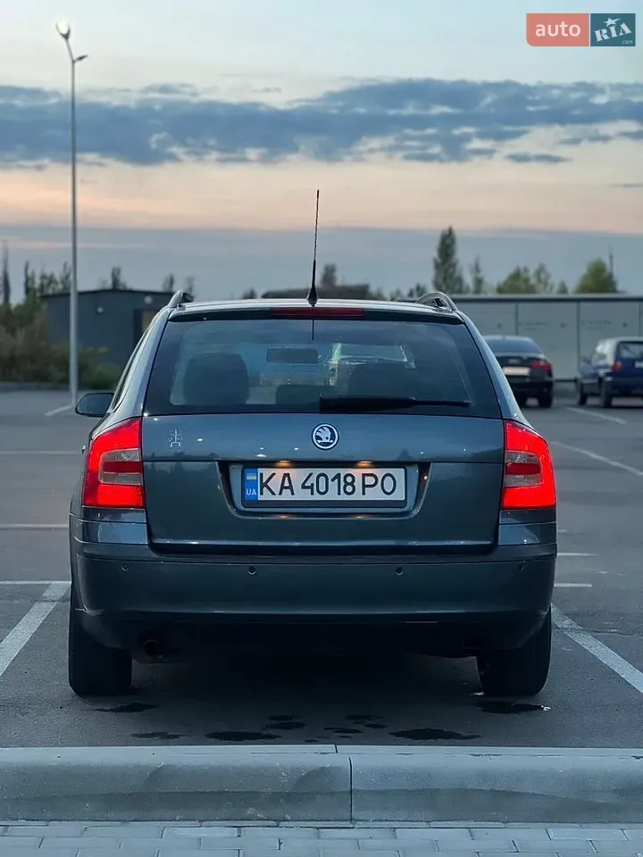Skoda Octavia 2005 photo 3