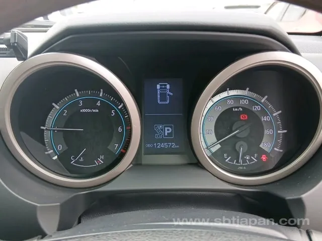 Toyota Land Cruiser Prado 2012 photo 2