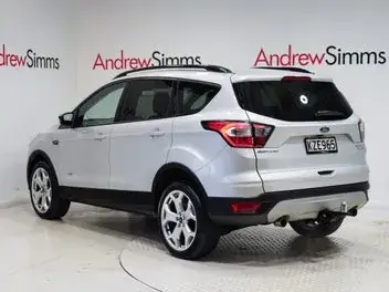 Ford Escape 2017 photo 3
