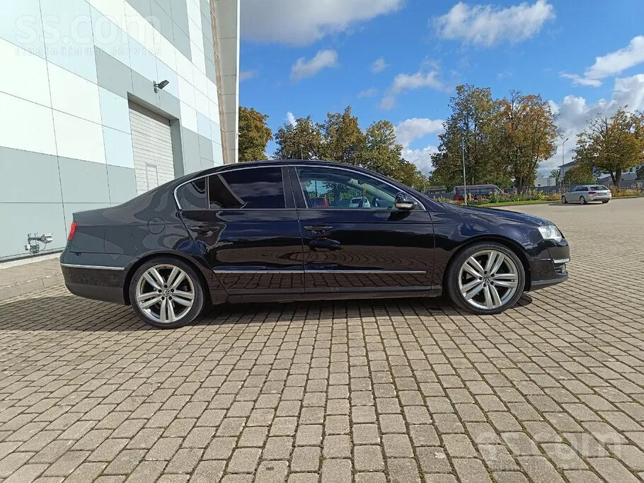Volkswagen Passat 2006 photo 2