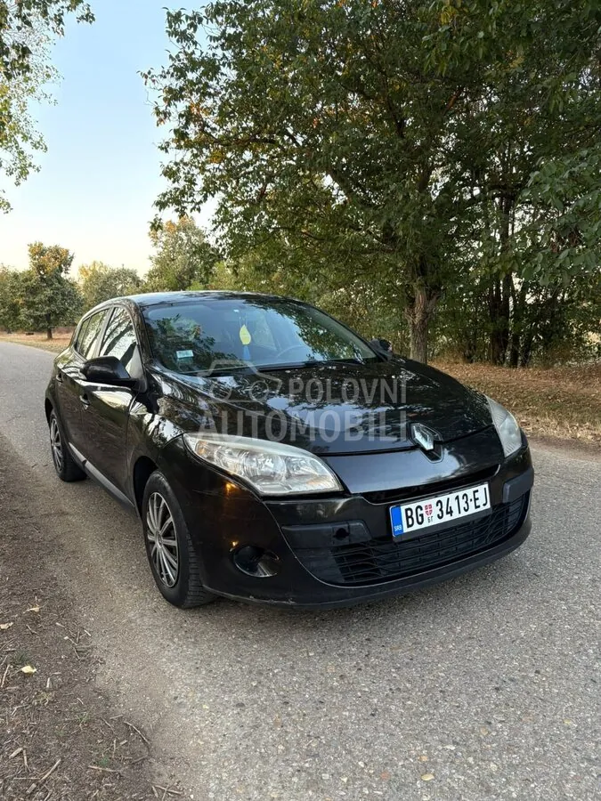 Renault Megane 2010 photo 3