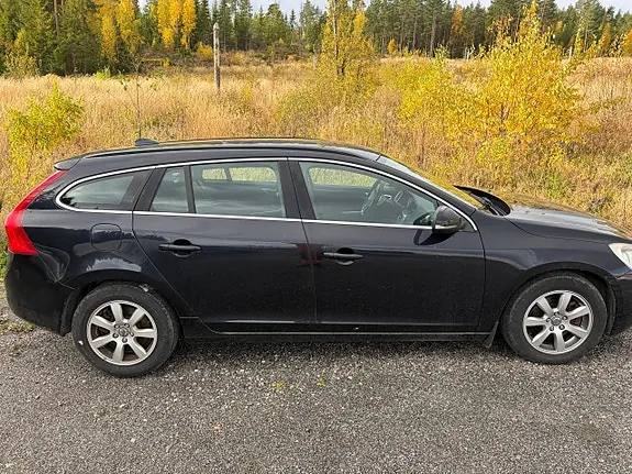 Volvo V60 2012 photo 4