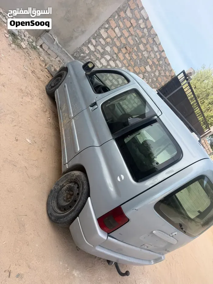 Citroen Berlingo 2003 photo 3