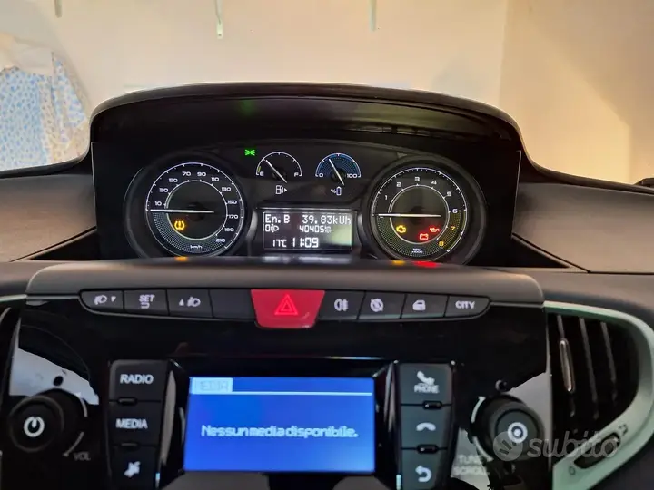 Lancia Ypsilon 2024 photo 5