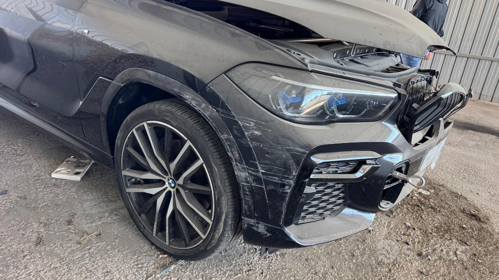 BMW X6 2021 photo 2
