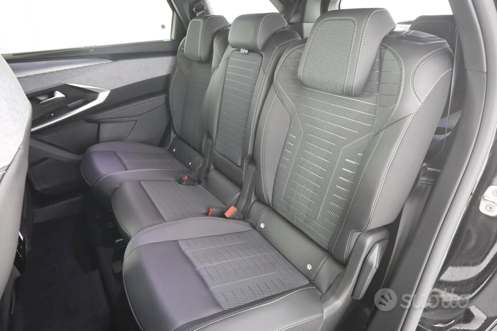 Peugeot 5008 2026 photo 3