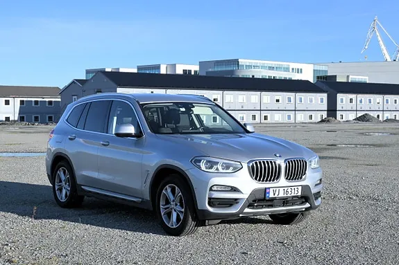 BMW X3 2019 photo 3