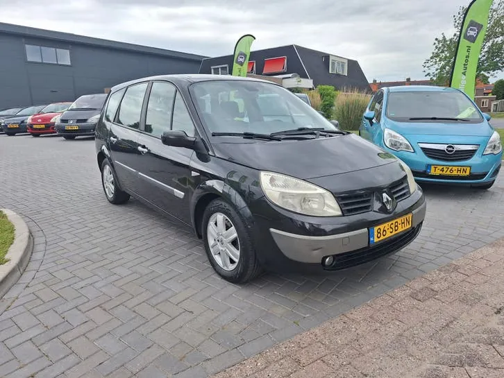 Renault Grand Scenic 2005 photo 2