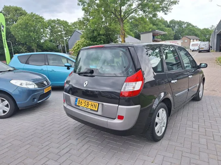 Renault Grand Scenic 2005 photo 3