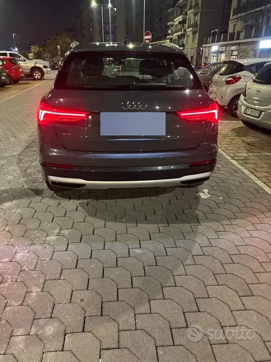 Audi Q3 2021 photo 2