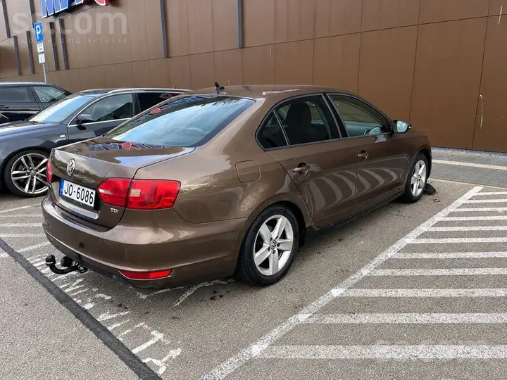 Volkswagen Jetta 2014 photo 2