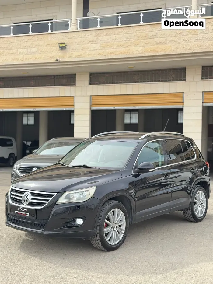 Volkswagen Tiguan 2010 photo 2