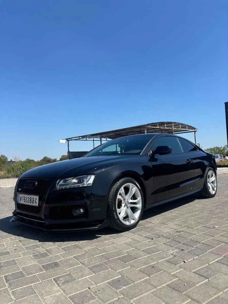 Audi A5 2010 photo 3