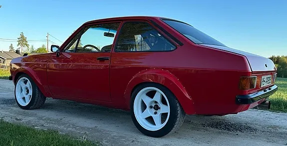 Ford Escort 1979 photo 4